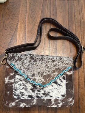 Cowhide Crossbody Bag with Turquoise Bead Trim - Brown/White
